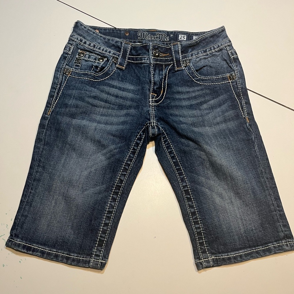 Miss Me size 25 Bermuda shorts bedazzled bejeweled sparkly